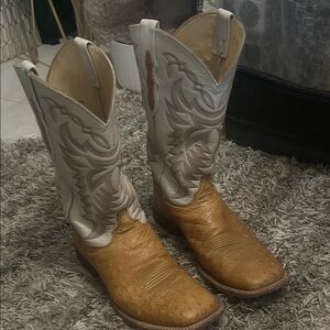 Justin Boots Tan and Cream Cowboy Boots